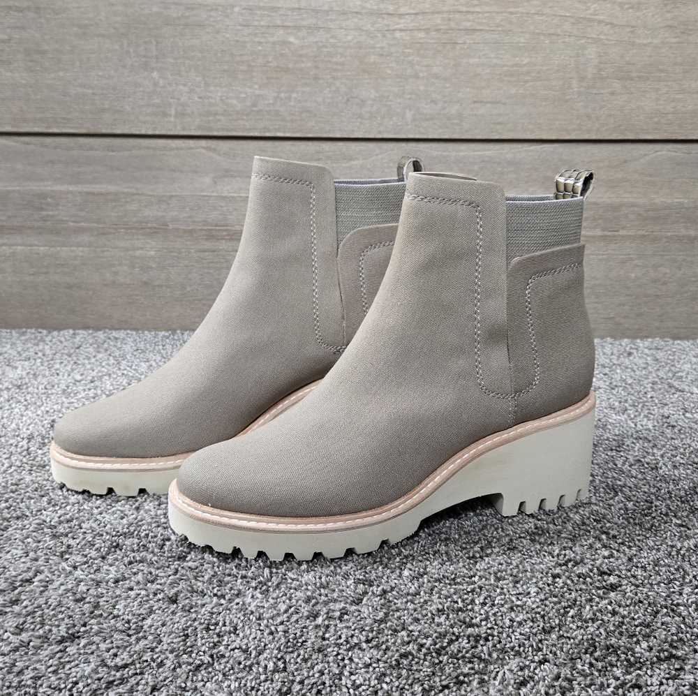 Dolce Vita Huey Booties Canvas NEW size 9